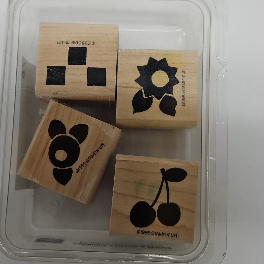 Stampin' Up Cherries, Checks & Posies rubber stamp set Stamps Crafts